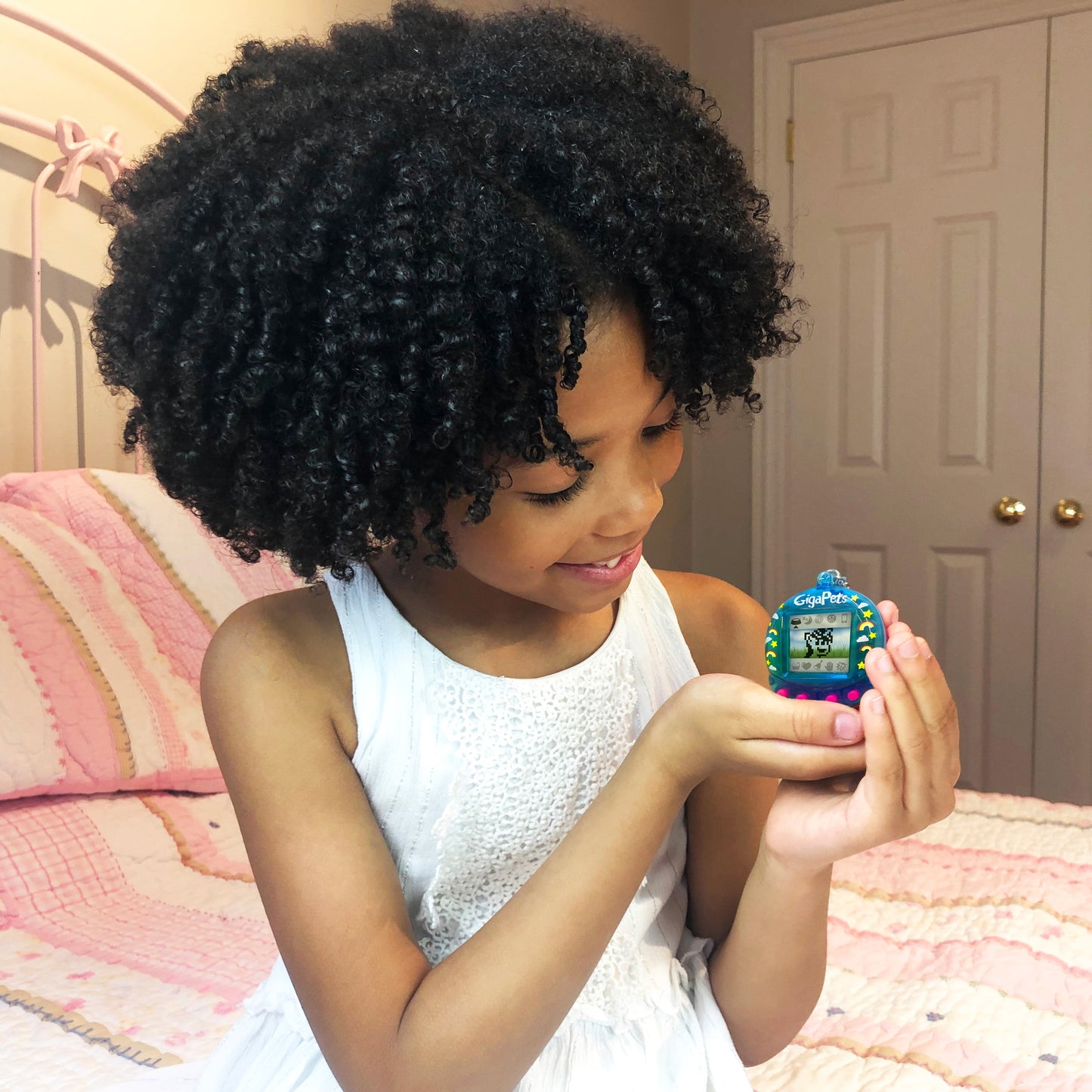 Giga Pets Unicorn Virtual Pet, Blue, Product Width 2 In